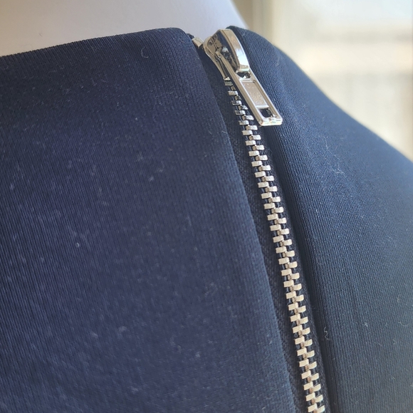 Multi-colored gem collar navy blue dress! - Picture 5 of 9